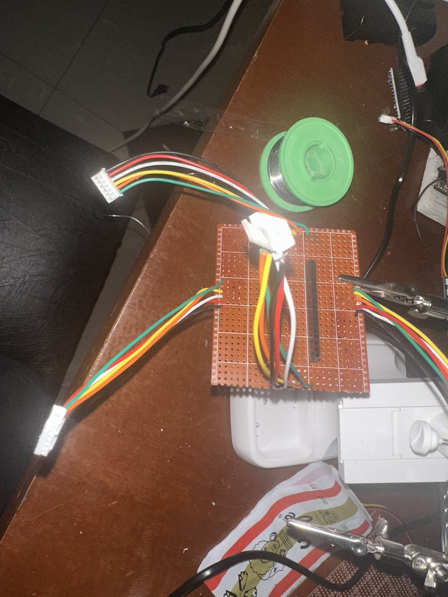 EmmyCodes tweet media