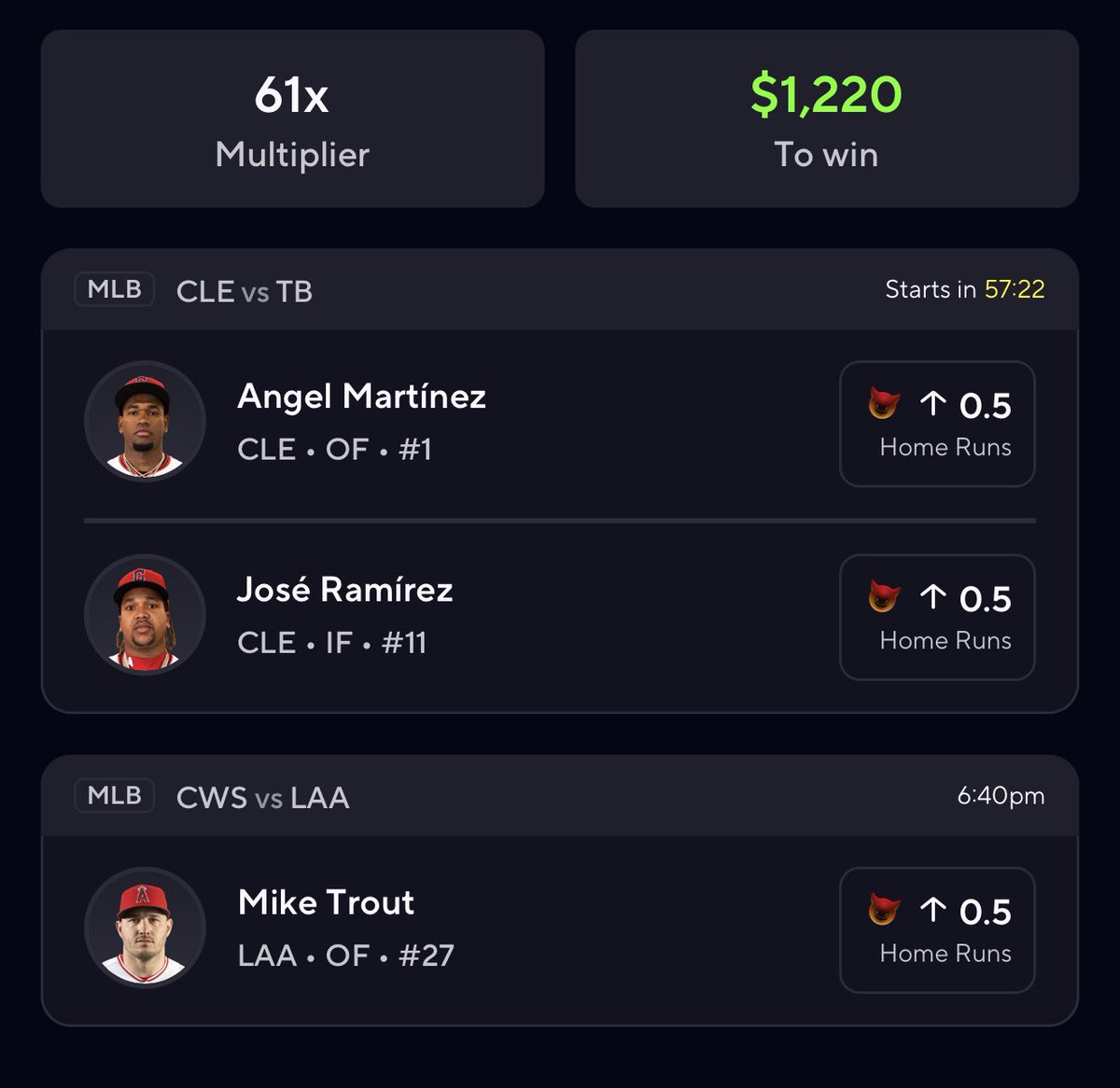 SMACKERS tweet media