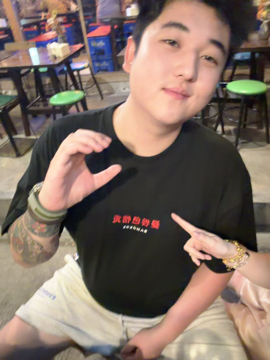 Rea777777's tweet image. 今天没13，休一天 #CLOT