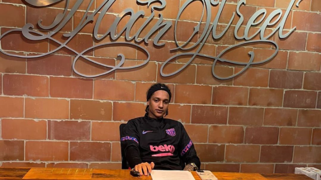 TrapGr0und tweet media