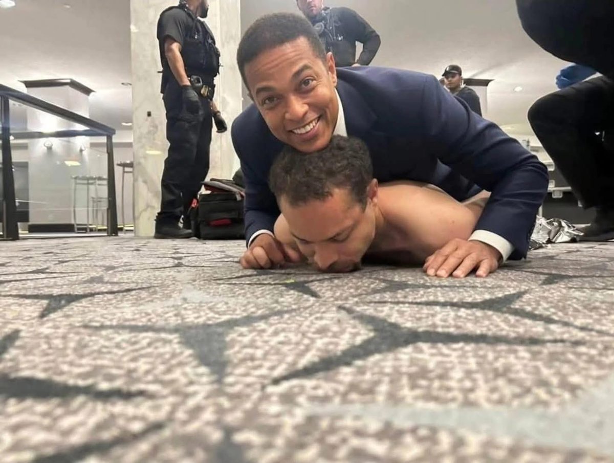 BruinsMcWoo's tweet image. @Gutfeldfox This just gave all the lying, scum, #MSM “reporters” a FRONT ROW SEAT to what they ALL have created with their NEVER ENDING lies, hypocrisy and calls for VIOLENCE! Now they’ve FINALLY witnessed what THEY have done…The BLOOD of the INNOCENT are on all of their hands!