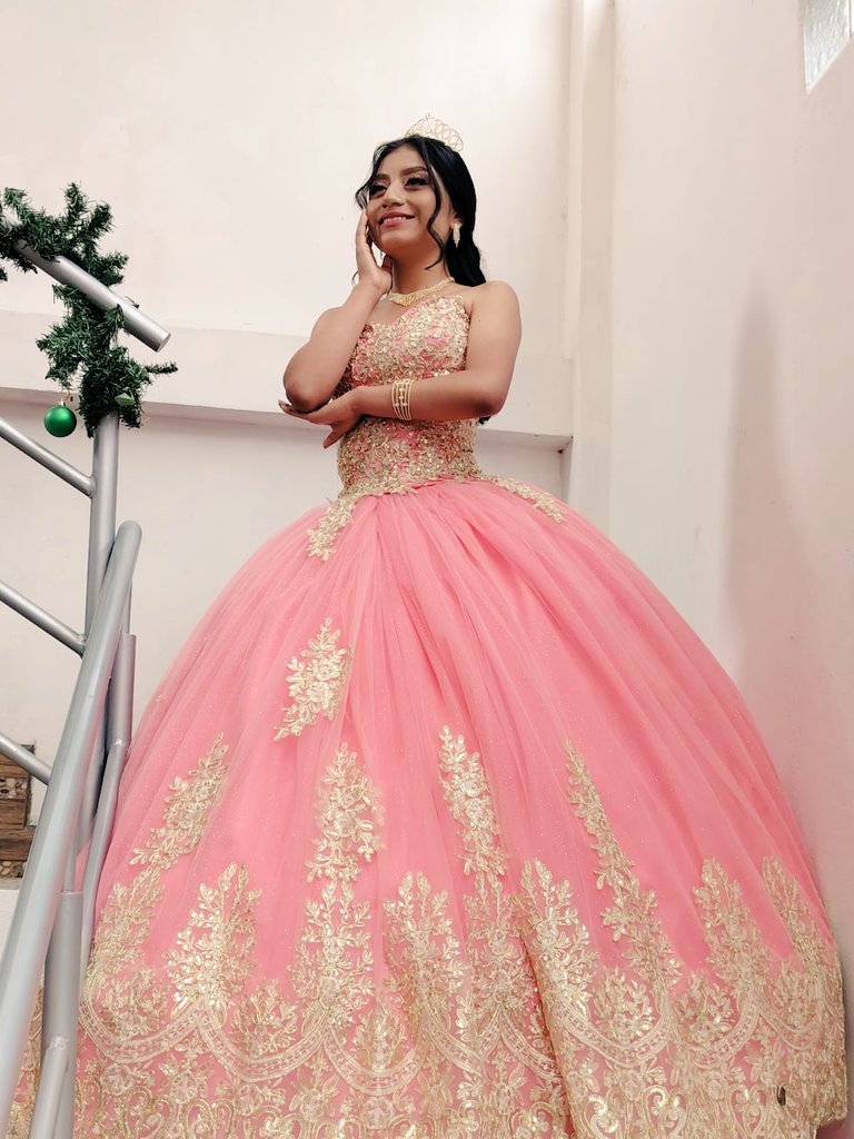 pscl_mayra's tweet image. La princesa de mis cuentos de hadas 😍❤️🌹 #amy