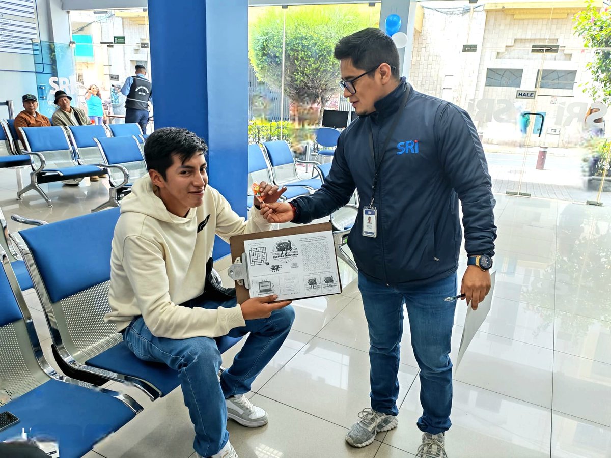 SRIoficialEc's tweet photo. #SRIzonal3

En las agencias del SRI de Ambato, celebramos junto a nuestros contribuyentes el Día de la #CulturaTributaria con actividades lúdicas y concursos, promoviendo el aprendizaje de una forma cercana y participativa. https://t.co/rGum9UDOKX