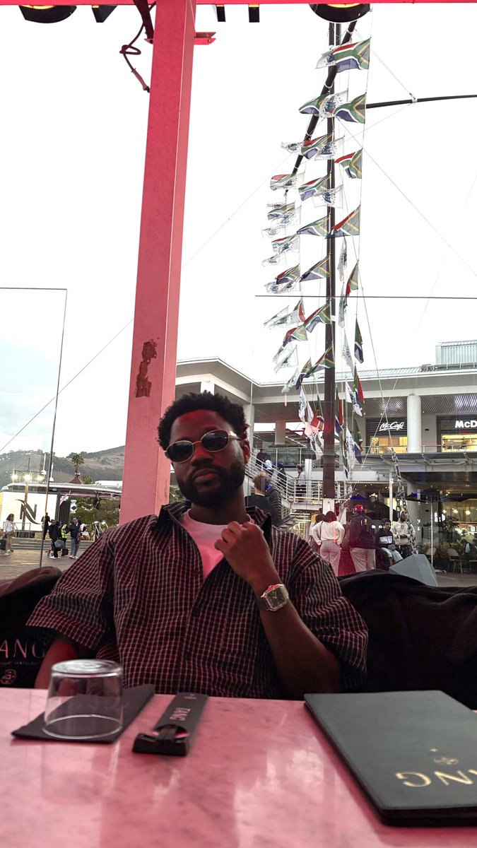 METHODIST (@jiggyboyl) on Twitter photo 