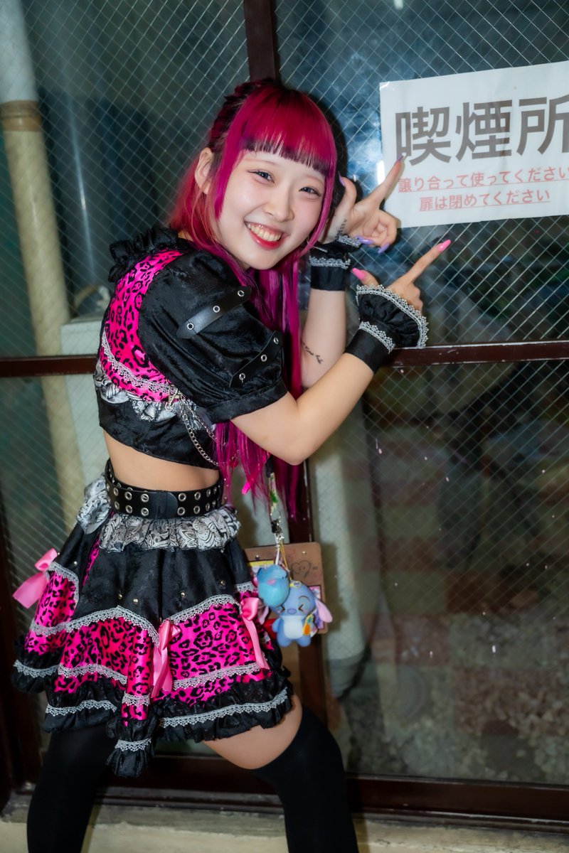 イル × 7 tweet media