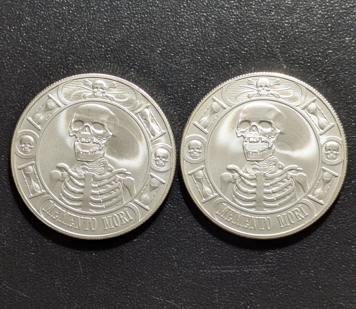 TruthHawaii369's tweet photo. Finally doing one of these silver Memento Mori coin bells. I've done a couple copper ones of the same design and they are pretty sweet, so can't wait to see this one done.
1/6
#Silver
#SilverCoinBell
#SilverArt https://t.co/Y9xbka5YRV
