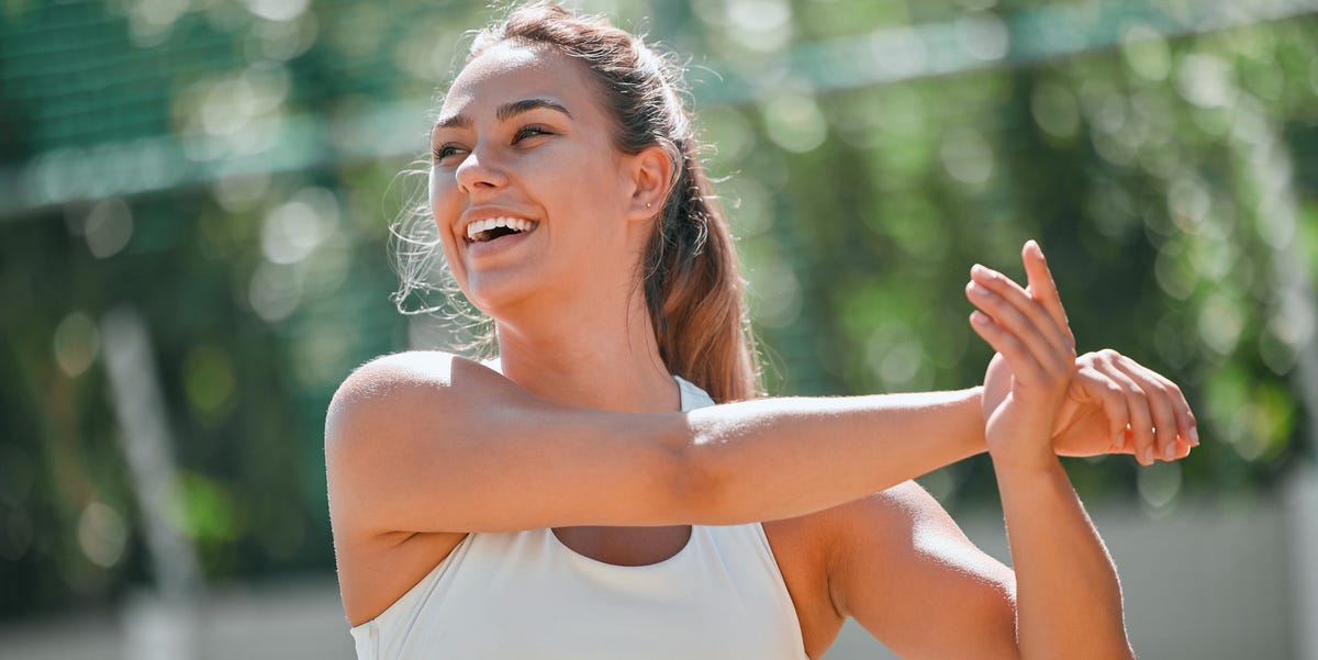 FitnessHacks101's tweet image. Get the most out of every workout with these 9 dynamic stretches! Improve your mobility, boost performance, and reduce injury risk before you train. Check out the full list: womenshealthmag.com/uk/fitness/wor… 

#DynamicStretching #WarmUp #Mobility #InjuryPrevention #WorkoutTips #Fitness