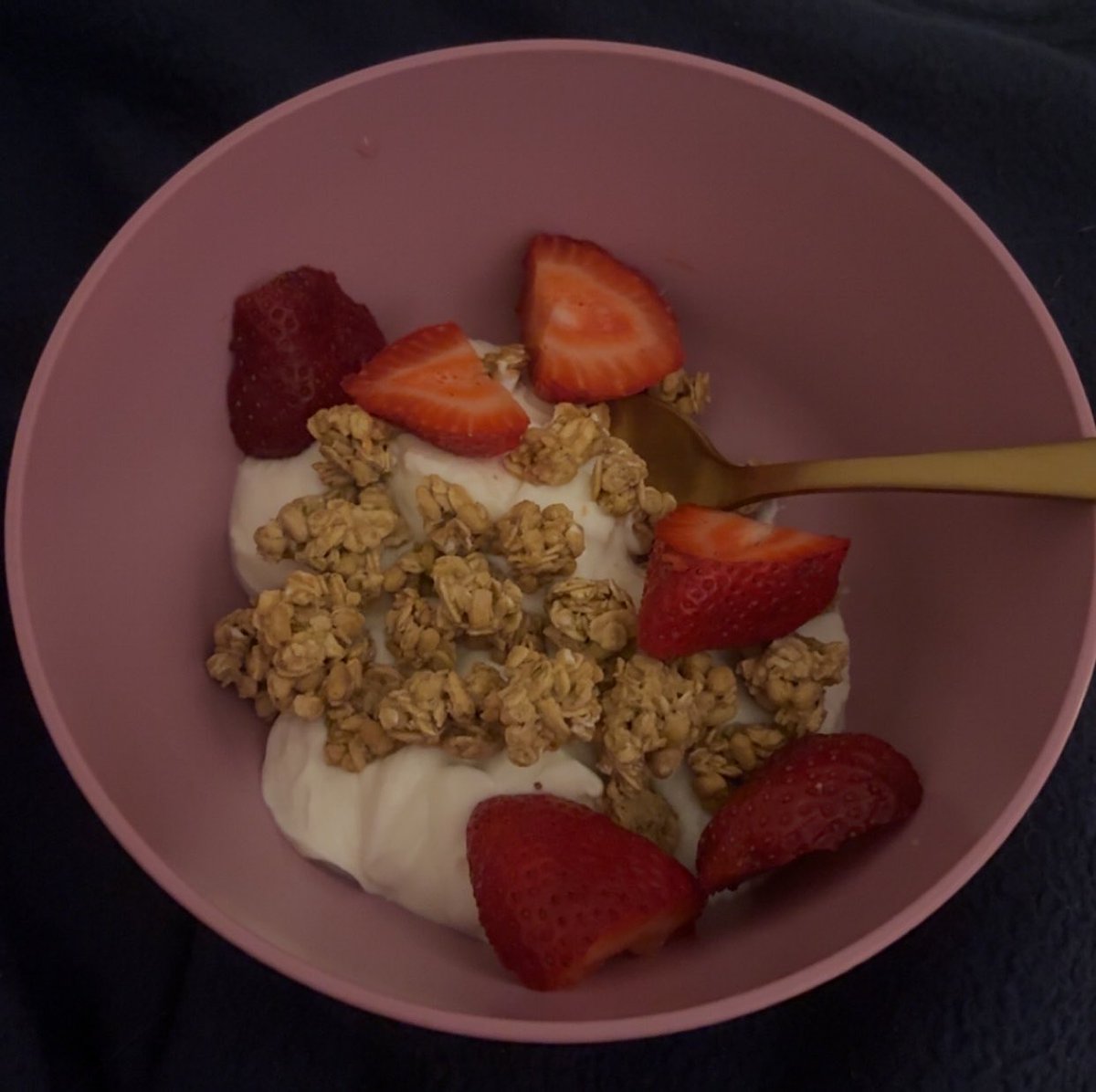 lolcl5r's tweet image. post 2 hour cardio workout meal C: 

#edtwt #workout #weightloss