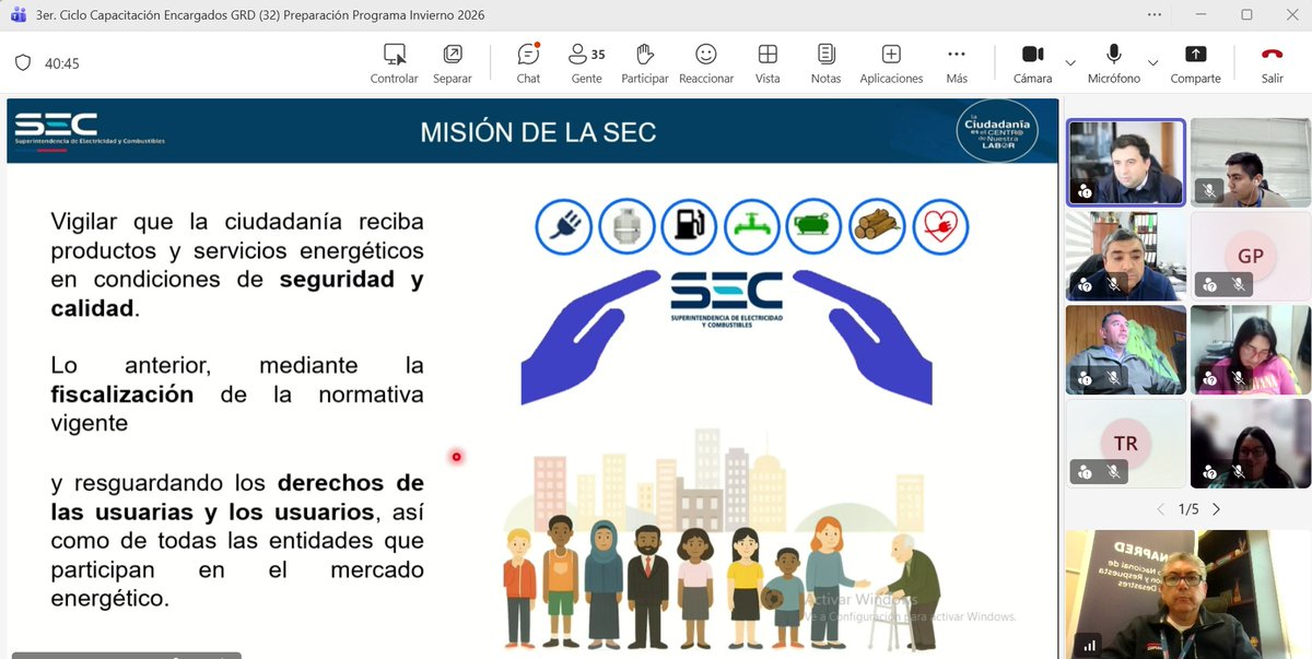 Senapredaraucan's tweet image. Para reforzar la preparación y respuesta ante eventos meteorológicos, y promoviendo la coordinación interinstitucional, #SENAPREDLaAraucanía junto #SISS, #SEC, y #Vialidad realizó el 3er ciclo de Jornada Fortalecimiento, dirigido a encargados GRD comunal de nuestra región.