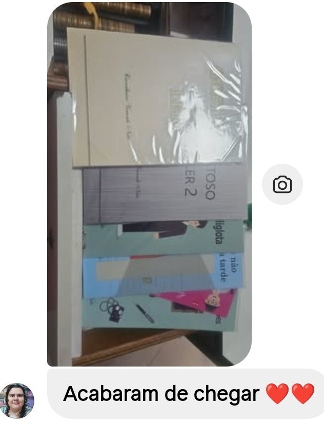 Livros chegaram com sucesso a Vargem Grande do Sul, SP, foram adquiridos por Rafaela. Agradeço.
