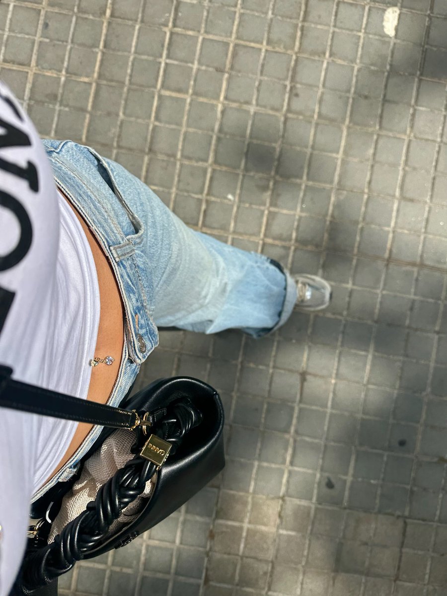 Es’🐆 tweet media