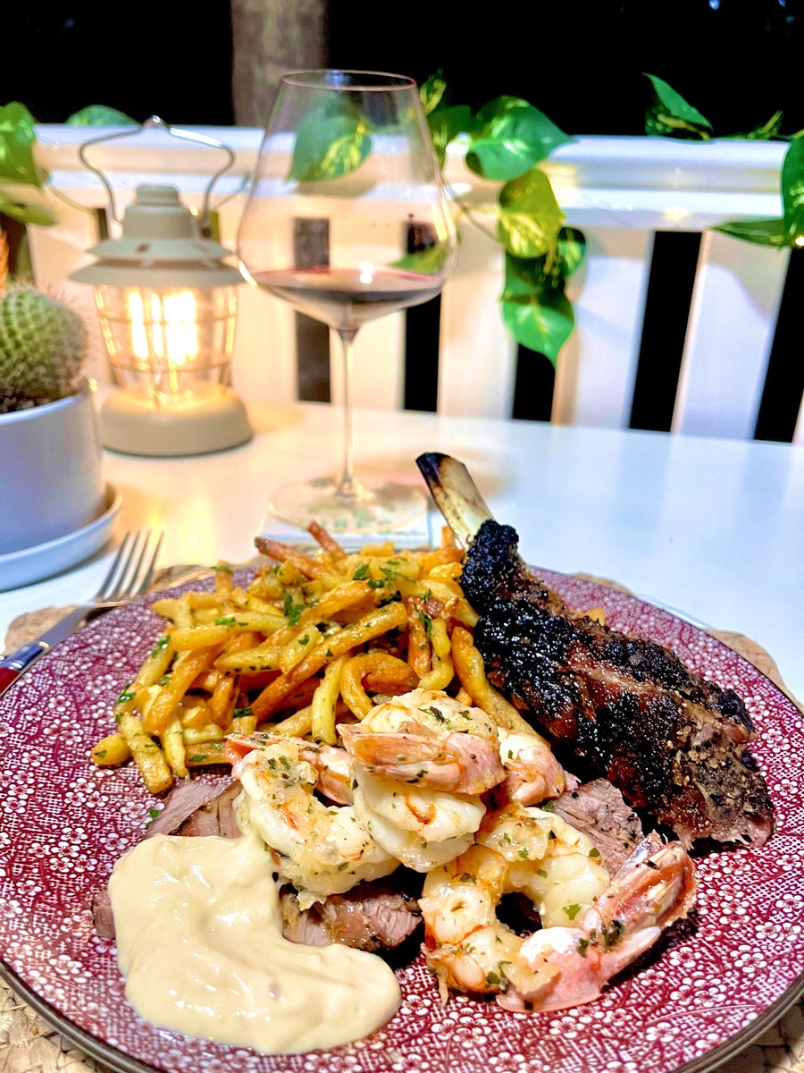 MagicAndPasta's tweet image. About 

Last

Night ✌️✌️

Steak frites, 

garlic prawn toppers and

these beaut lil 

burnt basque cheesecakes 🥳🥳🥳

#LoveWhereYouLive

#FNQ 🏝️