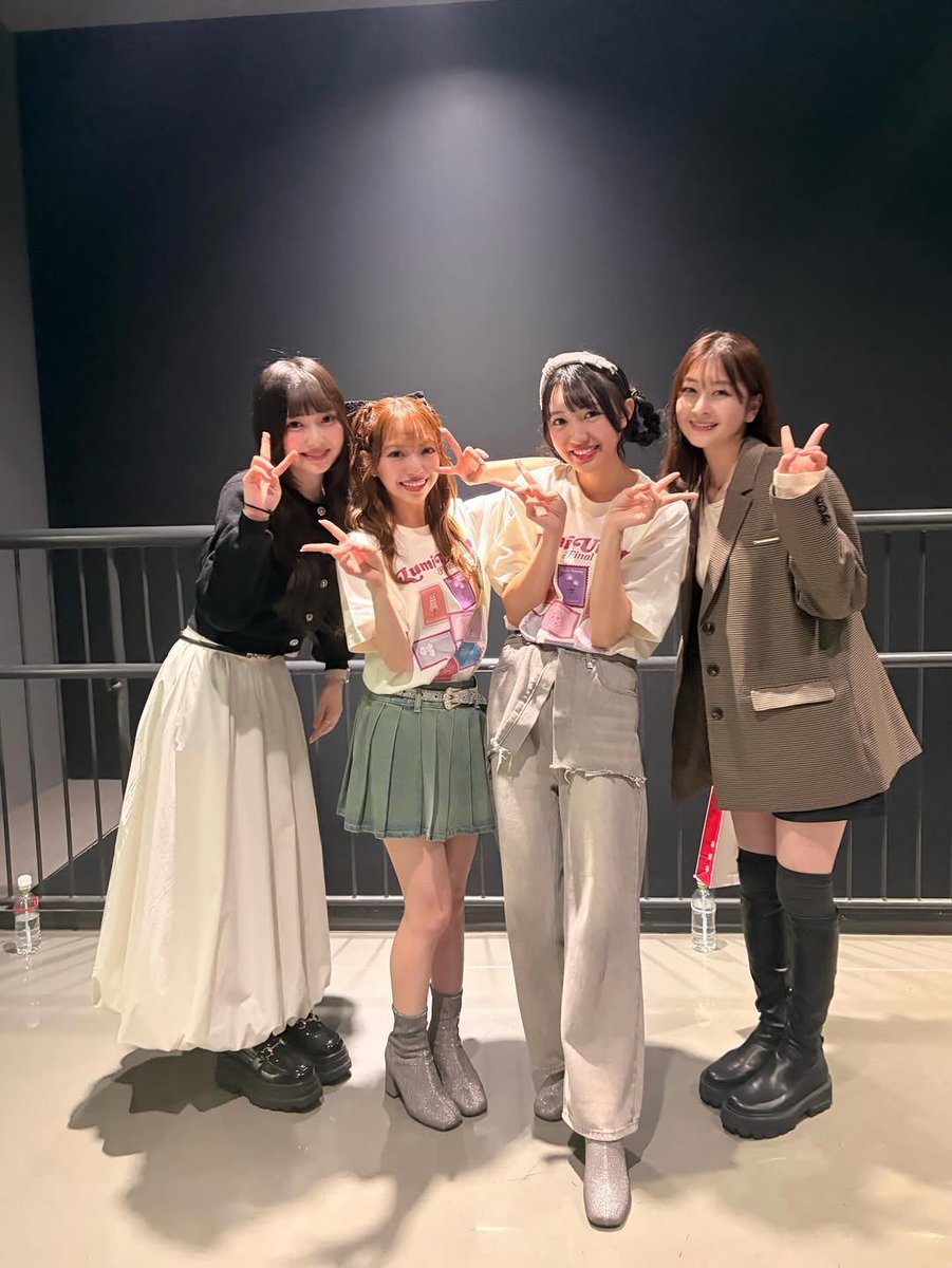 gaogaosuperman's tweet image. 2026年に、このハッシュタグ使えるとは思いませんでした、、、😭
あやちゃん！お写真ありがとう！！

このメンバーで、✌️は、ワイの大好きなスマフラ(◜ᴗ◝ )🌼を思い出すぅ〜🥹

anytime どんな〜時も〜smile✌️
笑顔で世界に花を咲か〜そう✌️
#BOLT
#内藤るな
#高井千帆
#白浜あや
#青山菜花