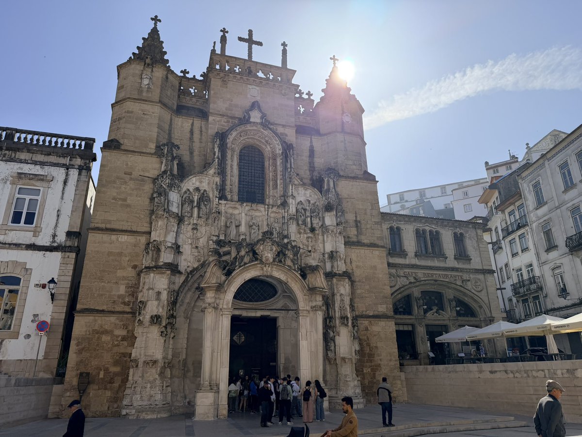 JoseCarloVelazq's tweet image. #Coimbra 3