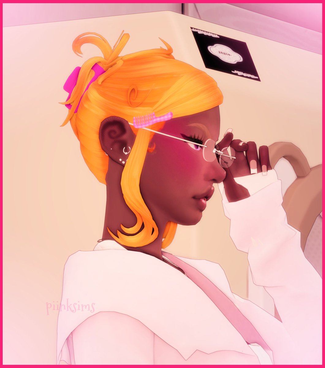 piinksims's tweet photo. this being the ONLY cc updo i have that i actually like on her and matches her bob....oh lama lama you'll always be famous https://t.co/ktKdTQGoo2