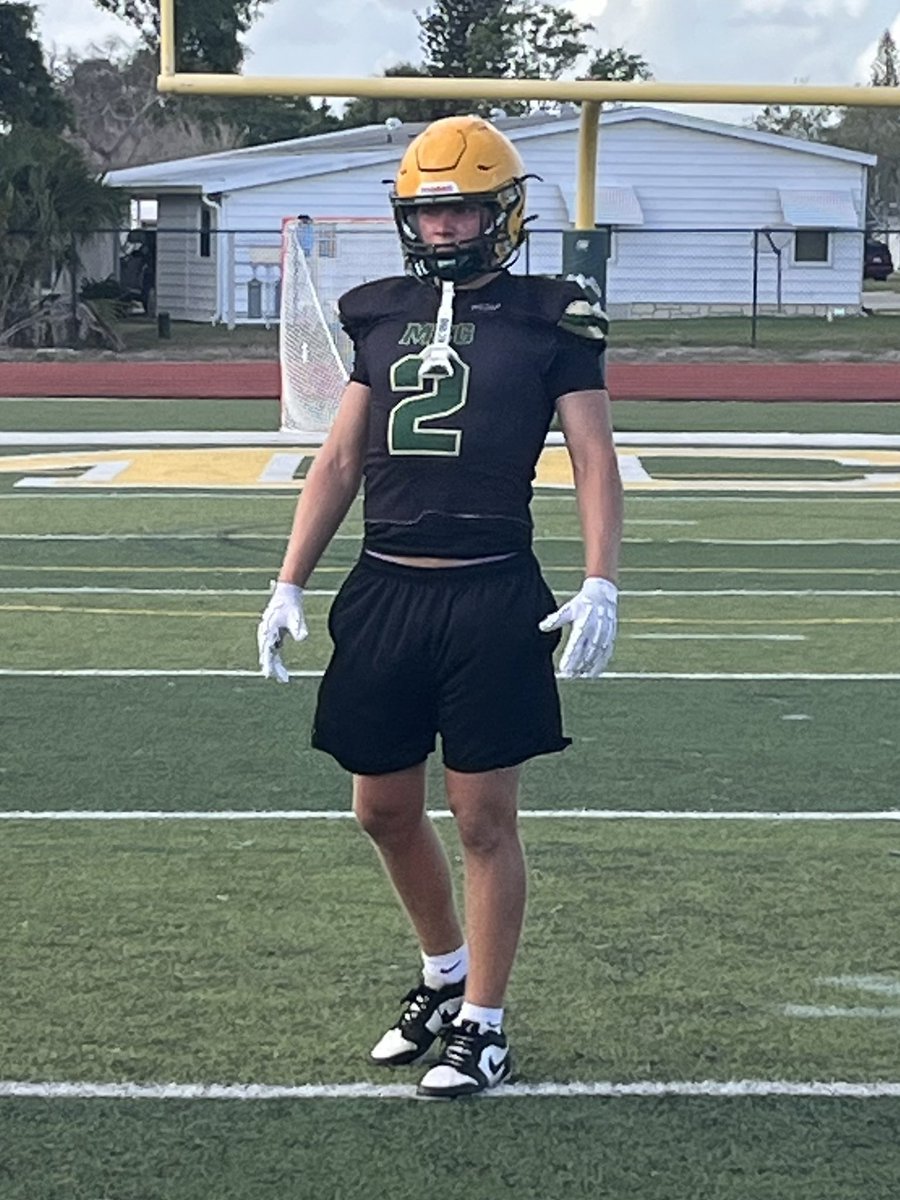JonSantucci's tweet photo. Really impressed by MCC 2028 LB Will Warren. 6-1, 200, moves well, can cover the RB out of the backfield. Definitely a guy to watch.
@Cocoa_Schneider @321preps @PrepRedzoneFL @NickWilsonUSAT https://t.co/rZcCsrSxfU