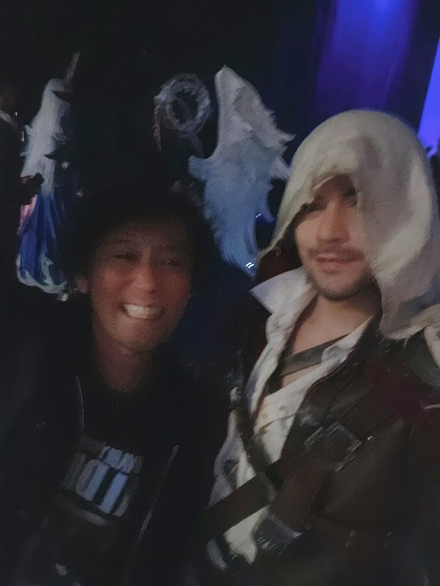 NipahDUBS's tweet image. I got to meet @keicocopiano, @BuccoRoth and @SOKENsquareenix 

This Fanfest was amazing.

#fanfest #fanfest2026 #ffxiv