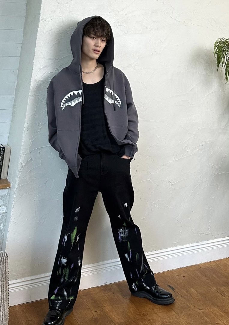 ひまり tweet media