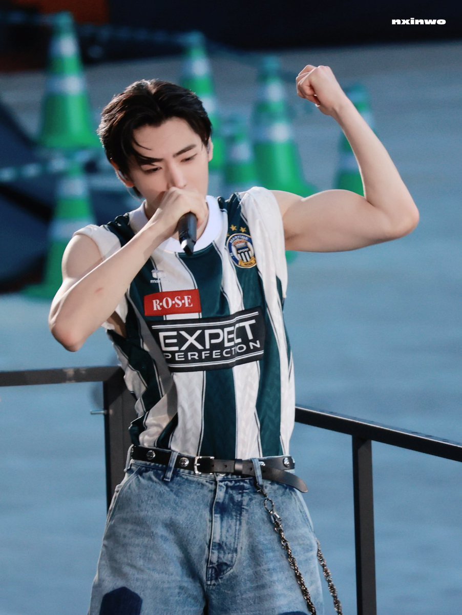 ℬ𝑒𝑒⋆˙⟡ VAI VER O ENHYPEN tweet media