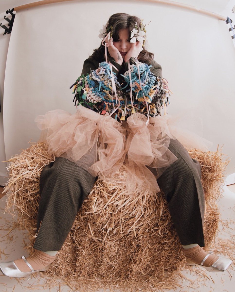 am i delusional or did lucy do this on purpose