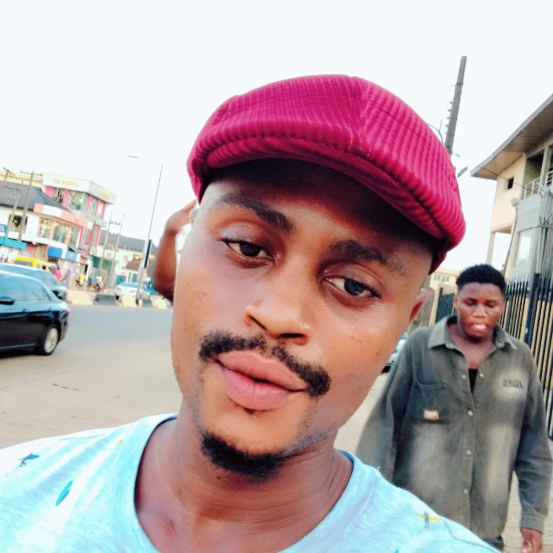 Chukwuebuka tweet media