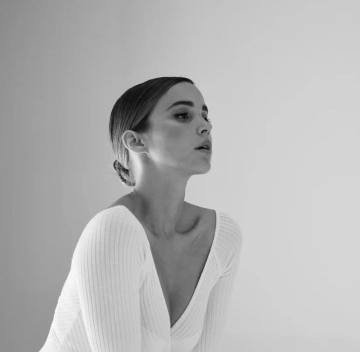 Chris Evans is a lucky lucky man🥰🫶#SaveOurWarriorNun #WarriorNun #AlbaBaptista