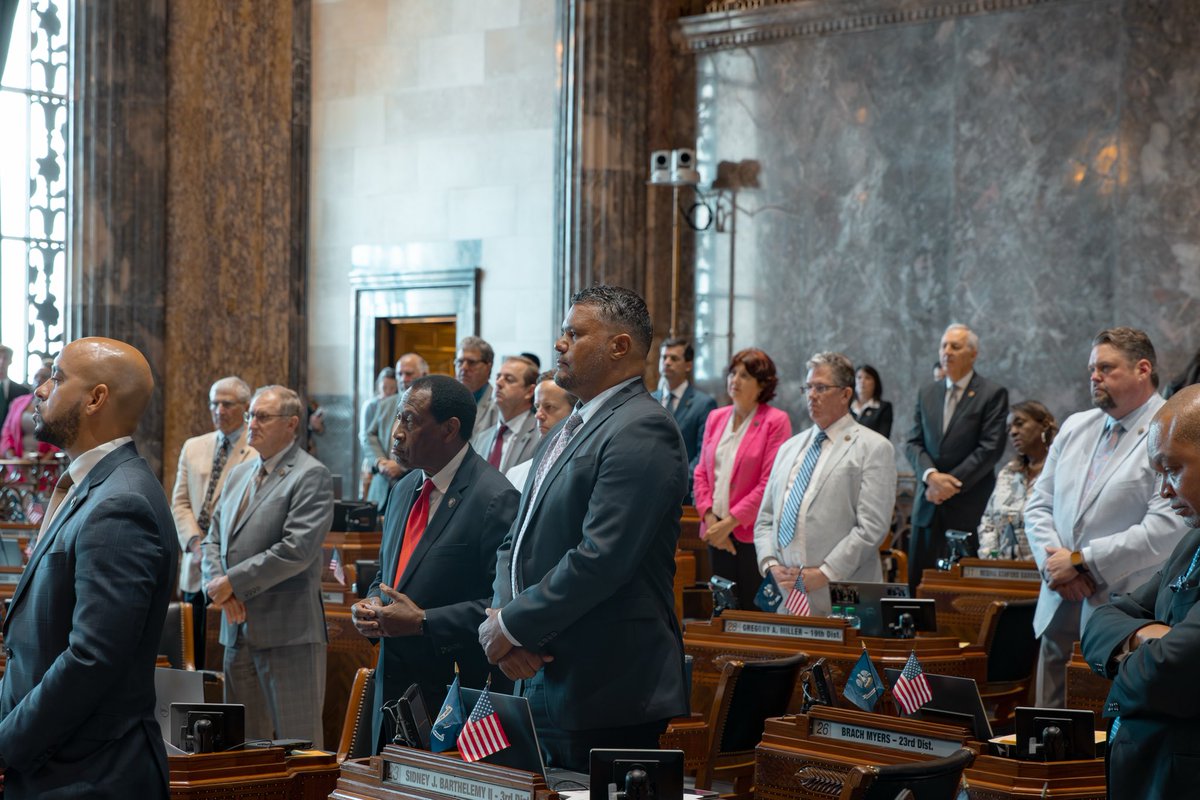 Louisiana State Senate tweet media