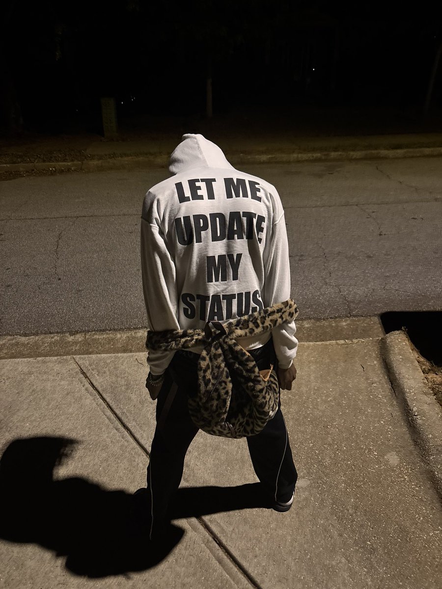 MPKSteezy's tweet photo. SiLly h0e https://t.co/wZd6Q3EUOS