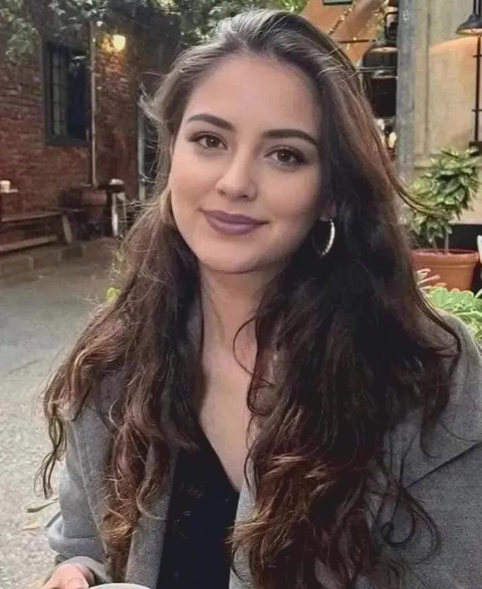 Alexandra Francom tweet media