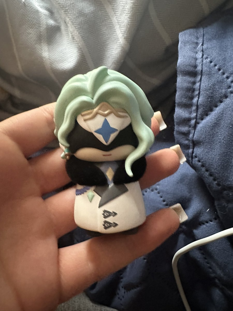 ੈ✩‧₊˚ reese *ೃ༄ tweet media