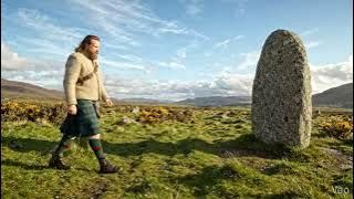 tourscotland's tweet image. As requested tonight a Tour #Scotland short 4K #Spring travel video Blog clip of a Scotsman wearing a kilt and sporran and walking by a #Neolithic standing stone on #ancestry, #genealogy, #history visit and trip to the #Highlands. The Stone of the Offering tour-scotland-photographs.blogspot.com/2026/04/scotsm…
