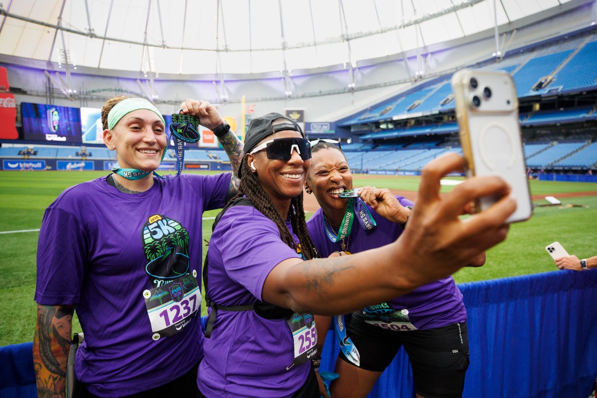 UnionHomeMtg's tweet image. The 2026 Running with the Rays was a hit! Awesome energy, incredible turnout, and lots of smiles all around! We're thrilled to have been a part of it! 🏃‍➡️🏃‍♀️‍➡️

@raysbaseball
#UHM #TampaBayRays #Rays5k #PromisesKept