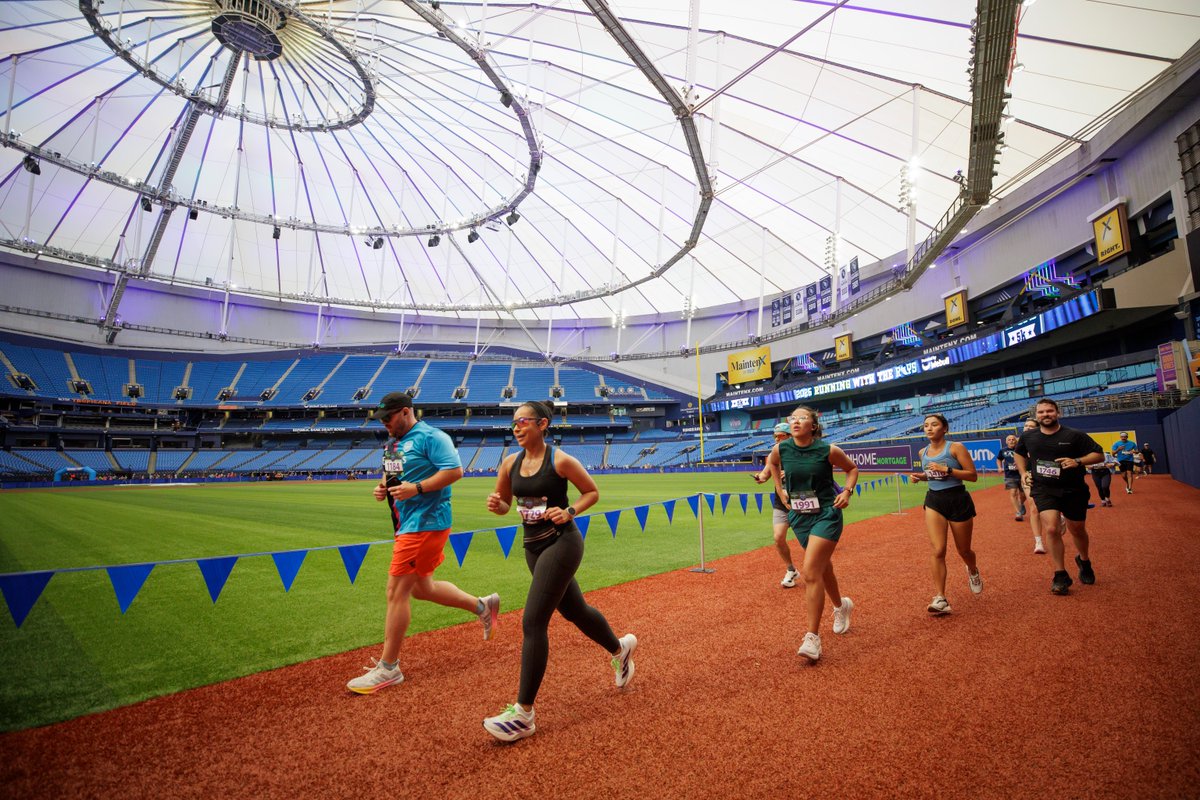 UnionHomeMtg's tweet image. The 2026 Running with the Rays was a hit! Awesome energy, incredible turnout, and lots of smiles all around! We're thrilled to have been a part of it! 🏃‍➡️🏃‍♀️‍➡️

@raysbaseball
#UHM #TampaBayRays #Rays5k #PromisesKept