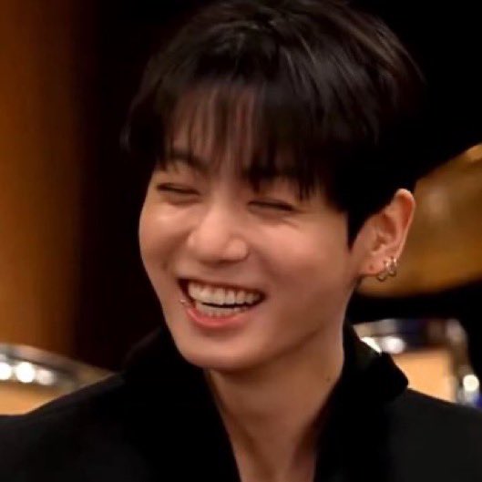 koogifs's tweet photo. the way his eyes crinkles when he smiles im so sad https://t.co/MtDHt7I64b