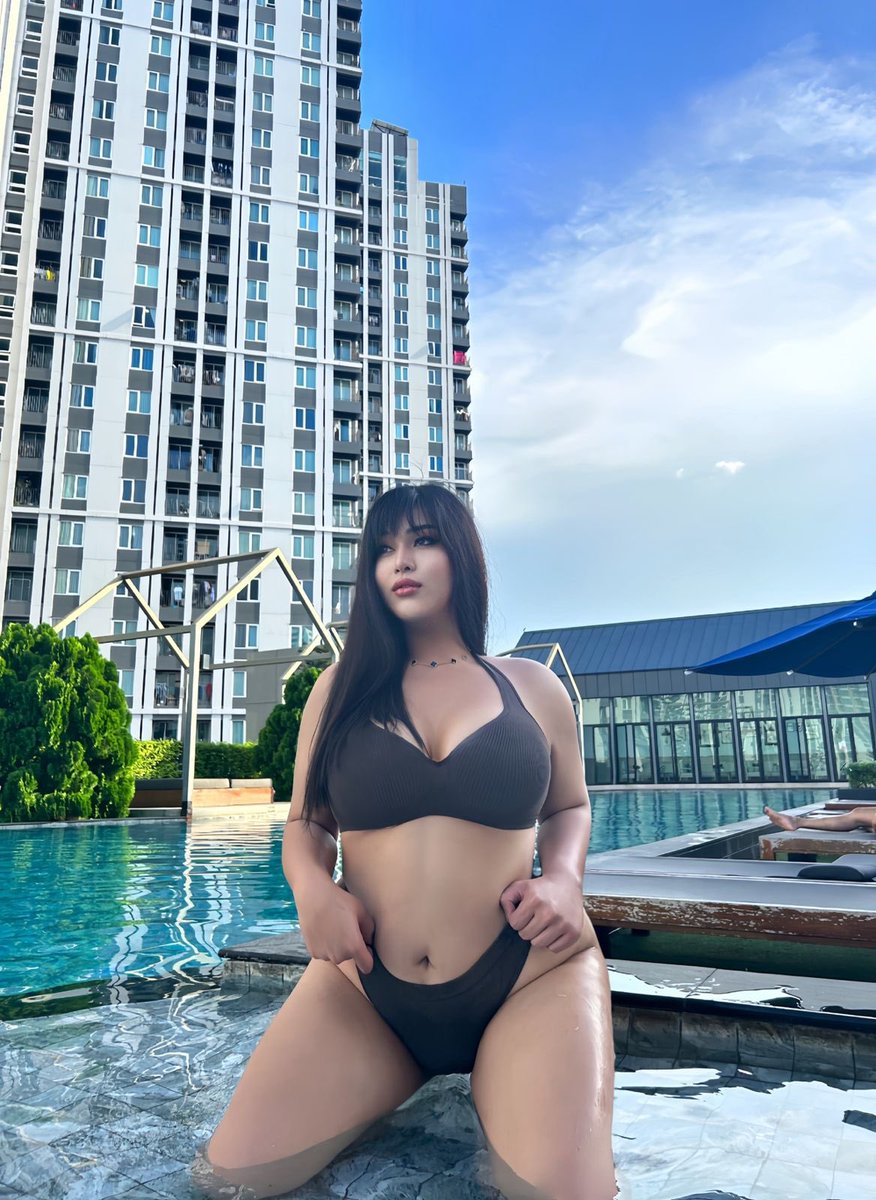 biru tweet media