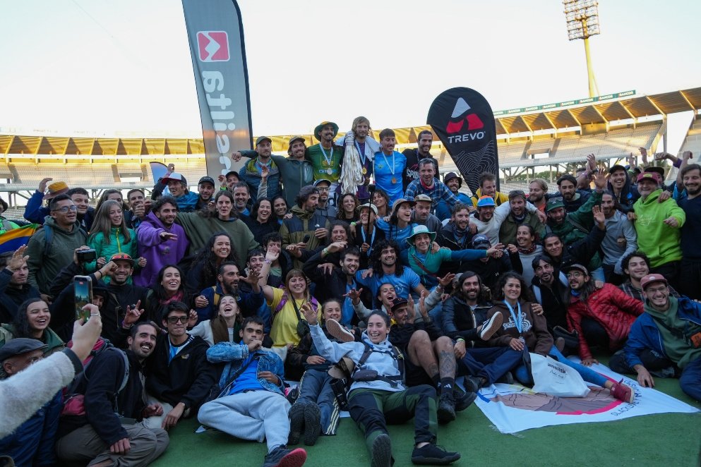 gobdecordoba's tweet image. 🏟️ #Córdoba hizo historia con la primera Copa Mundial de Speedline Highline en #Argentina.

🤸 Durante dos jornadas, el Estadio Mario Alberto Kempes fue escenario de una competencia inédita que reunió a atletas de élite de 10 países en una de las disciplinas más exigentes del