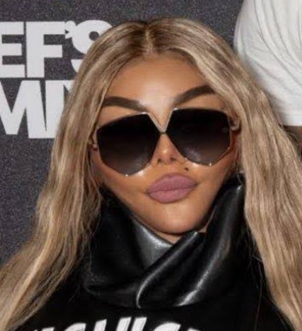 Roman🎀 tweet media