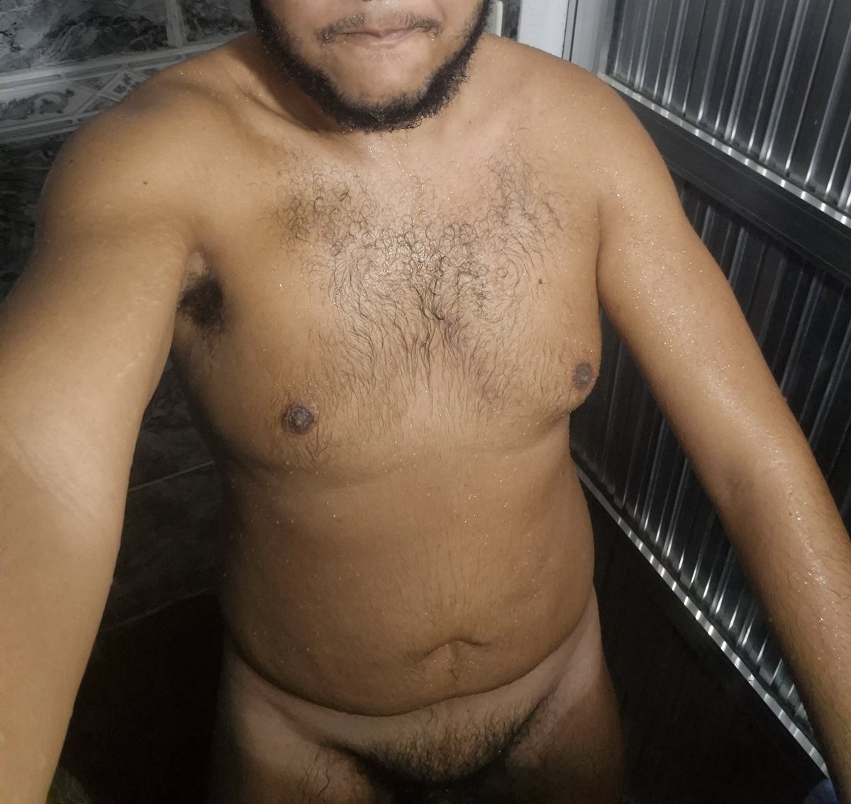 rjds03's tweet photo. Bem cheirosinho, quer sentir? https://t.co/A50kyc0IiH