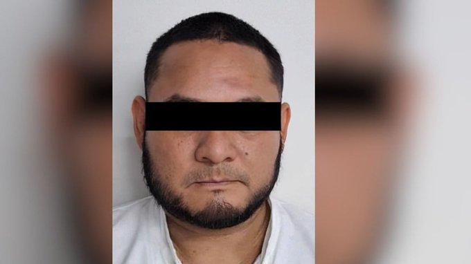 RaulGtzNR's tweet image. 🚨 La Fiscalía de Nuevo León detuvo en #Monterrey a Heriberto “N”, señalado como presunto implicado en el homicidio del policía municipal de Juárez, César Jiovany Analís Fabián, ocurrido el 17 de abril en la colonia Infonavit Francisco Villa.
 #NuevoLeón #QEPD 
#Nacional