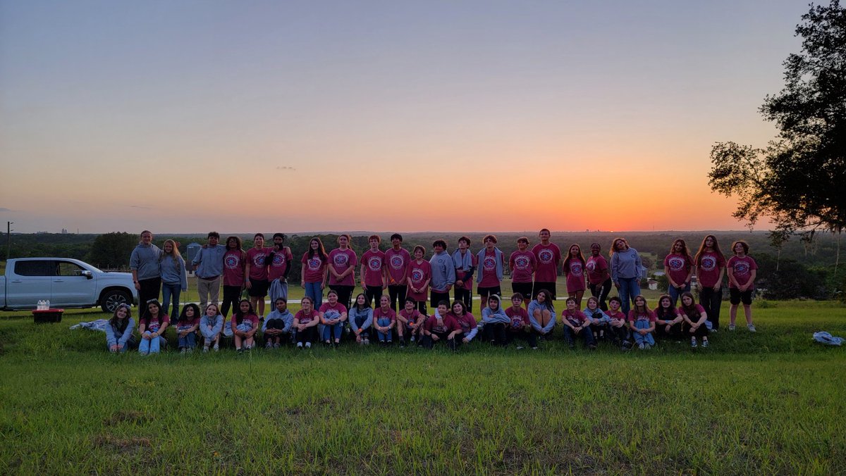 TheClodKicker's tweet image. Stars, science, and wonder - 7th graders from Gulf Coast Academy explored the cosmos at FAMU CAFS’ Brooksville Agricultural &amp;amp; Environmental Research Station for #AstronomyNight, constellations, Jupiter’s moons, and hands-on learning under dark Florida skies. #STEM #BAERS