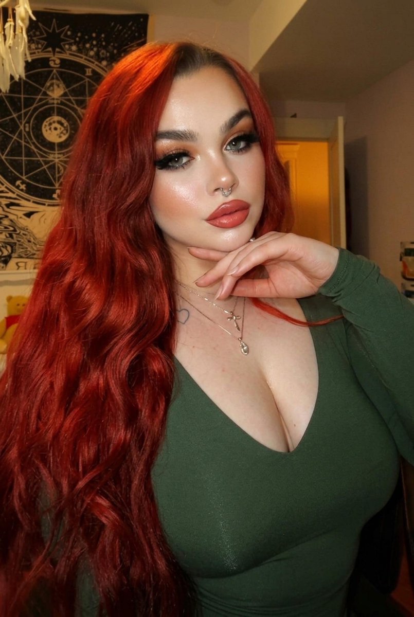 witch of the wobbly woods (MAGGOT MOMMY) tweet media