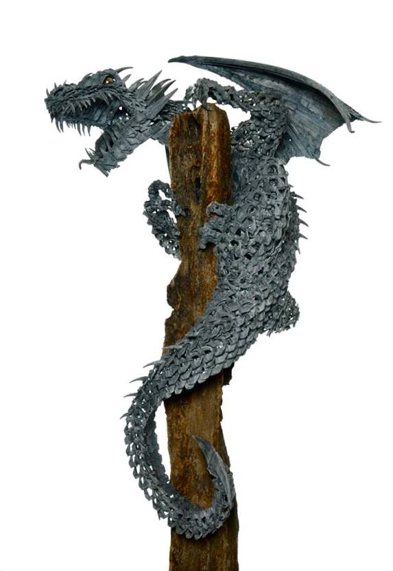 DesignStack_co's tweet image. #Dragon - Conveyor chain, saw blades, forged and found materials 200cm tall.  🍃️🌺️🍃️
Animal #Sculpture with #Recycled and Upcycled Metal. By Alan Williams designstack.co/2016/04/animal…