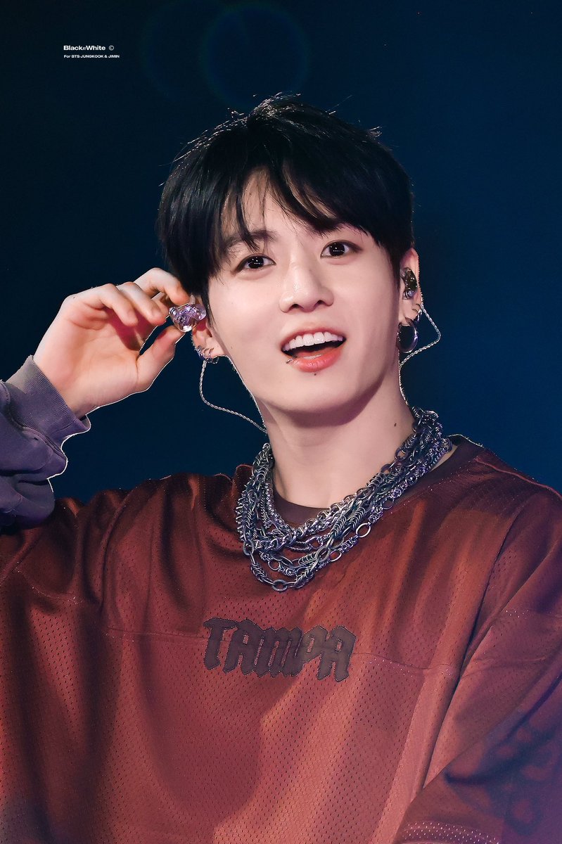 𝓣𝓲𝓰𝓮𝓻 𝓛𝓲𝓵𝔂 JK🐰💜GCVT① tweet media