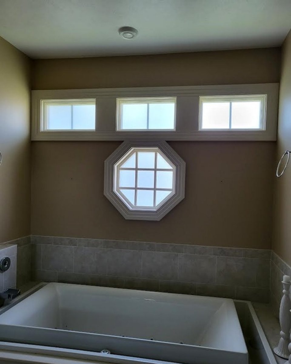 Suntrol's tweet photo. Beat the heat without blocking your view using advanced solar control film!

📞(216) 663-0801
🌐https://t.co/qgy2723EmD

 #SolarControlFilm #HeatReduction #WindowFilm https://t.co/7sklDgIrM2