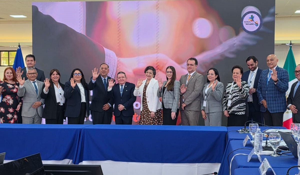 La <a href="/EmbaMexHonduras/">Embamex Honduras</a> participa en la 1ª Comisión Ejecutiva 2026 del Proyecto Mesoamérica, celebrada en Honduras, con la presencia de Comisionados Presidenciales y socios de #Mesoamérica 🇧🇿🇨🇴🇨🇷🇸🇻🇬🇹🇭🇳🇲🇽🇳🇮🇵🇦🇩🇴 a fin de impulsar las iniciativas que conforman la agenda de trabajo