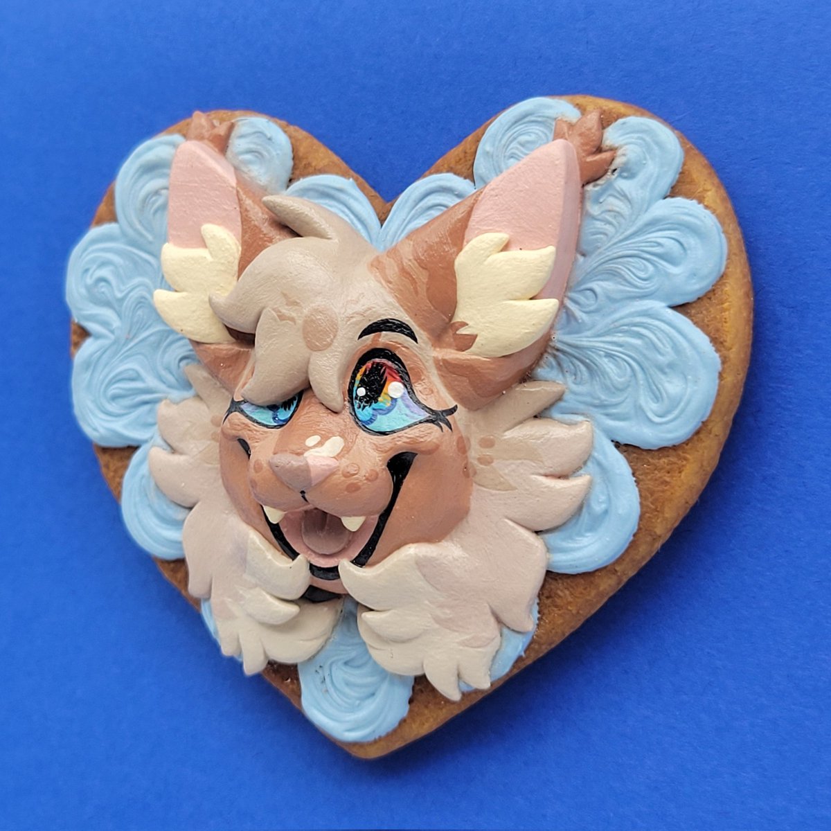 Darkstar_2016's tweet photo. Valentines cookie magnet for @Lune_Cider !! 💖

Rts are greatly appreciated and help so much!
#Furry #furryart #sculpture #handmade https://t.co/bi5fYJzeJd