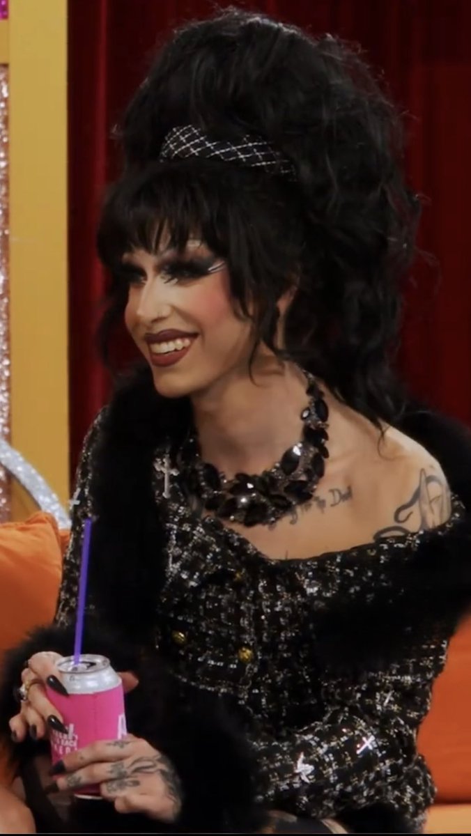 marissa🎀 tweet media