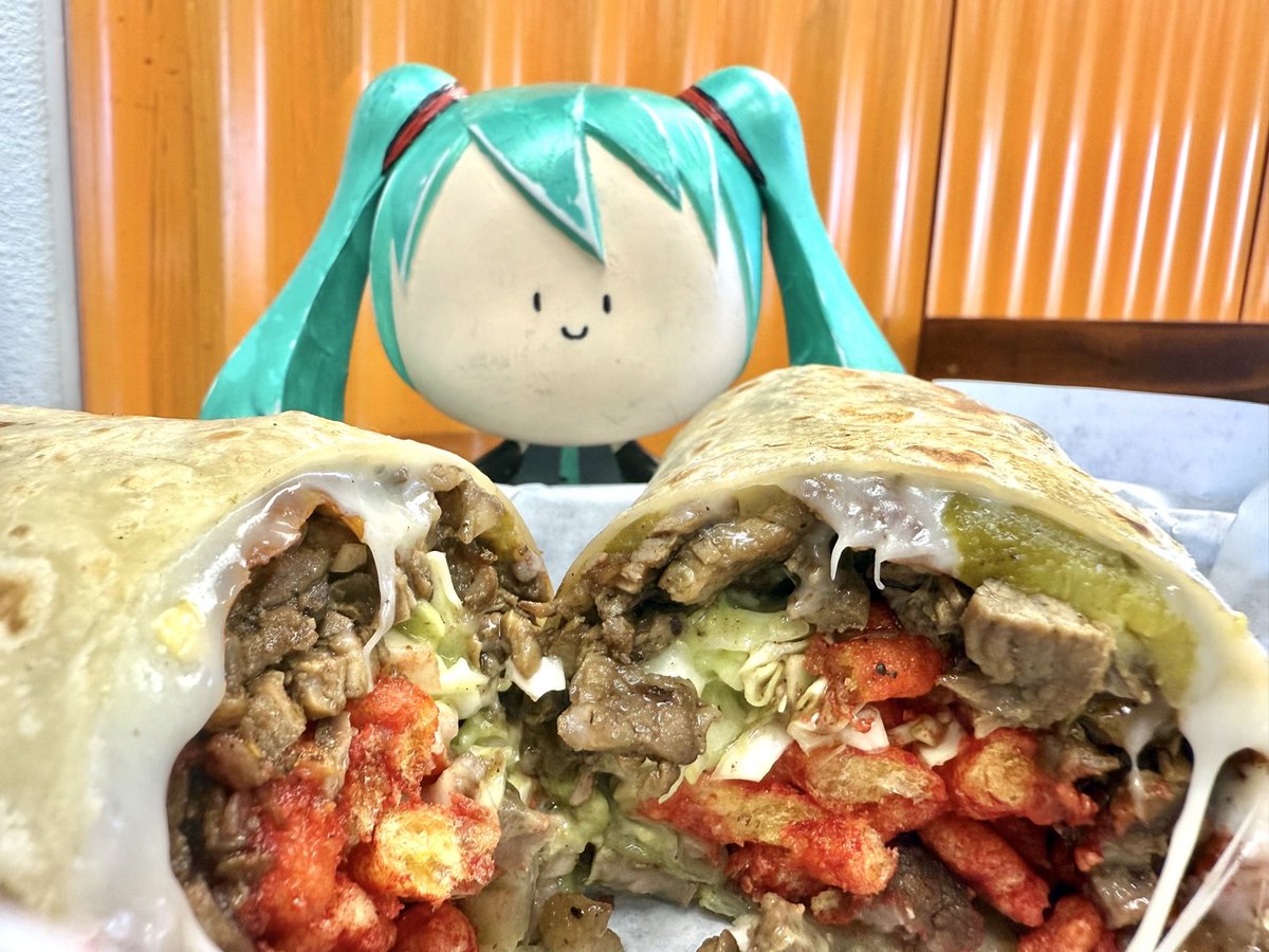 MIKU EXPO tweet media