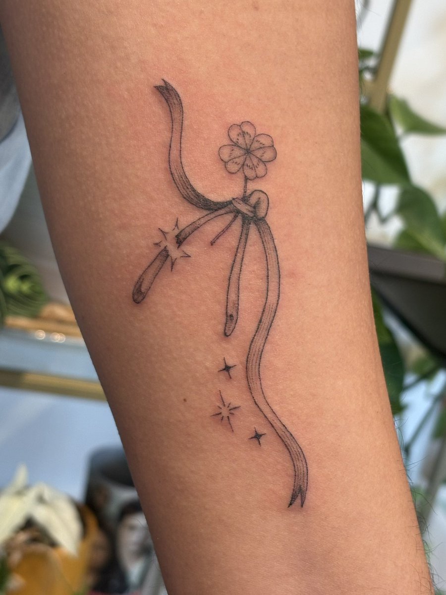 EDDIE ⚓️ Biggest Care stan tweet media