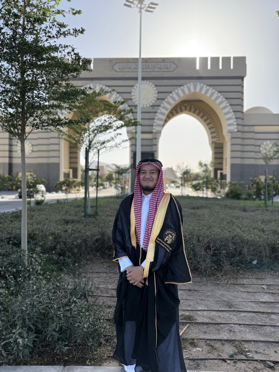 nyenyenye tweet media